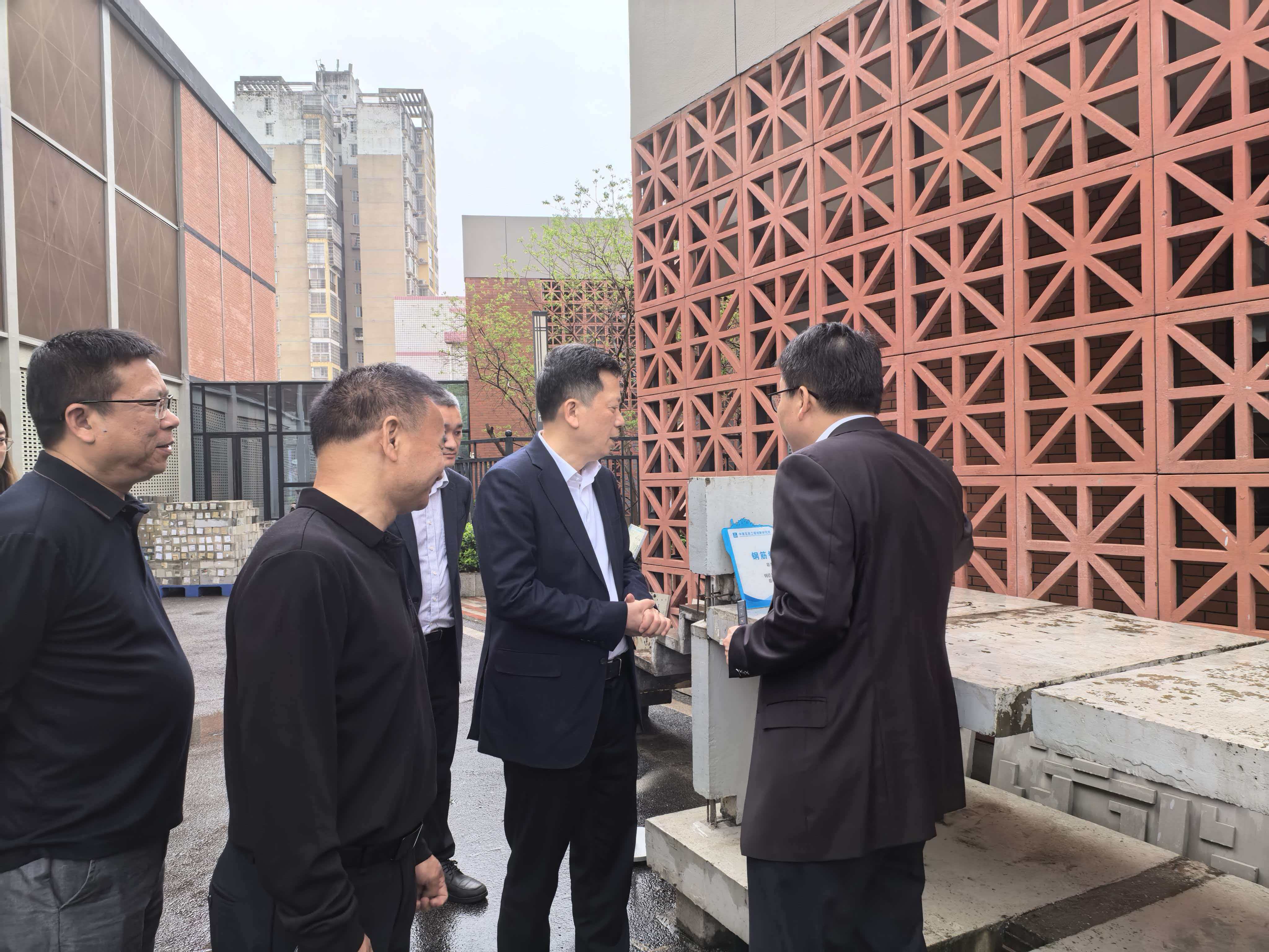 唐恒忠调研装配式建筑试点推广工作